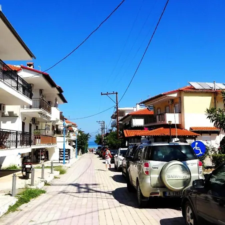 Mermaid Chalkidiki * بوليخرونو