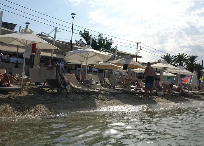 Mermaid Chalkidiki Апартаменты *